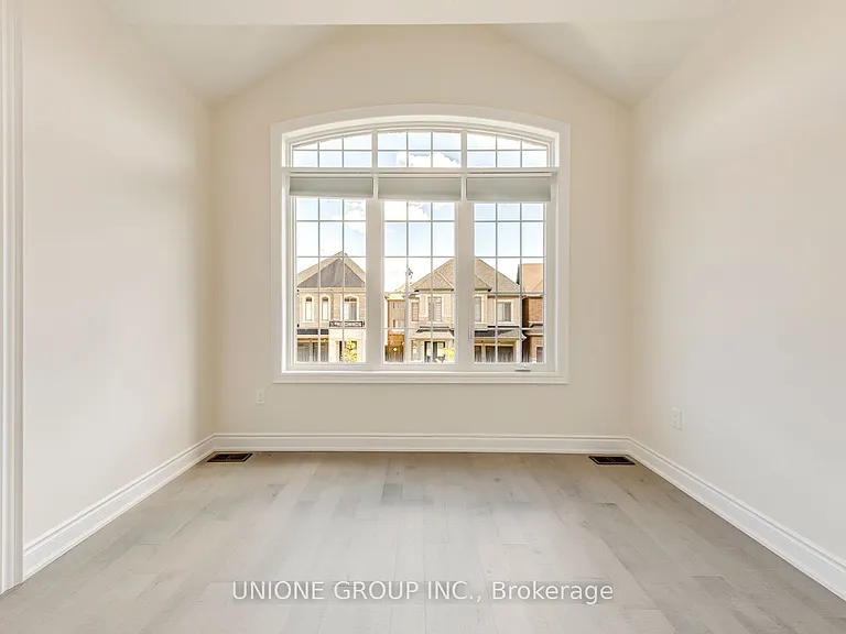 3440 Mosley Gate — Photo 41