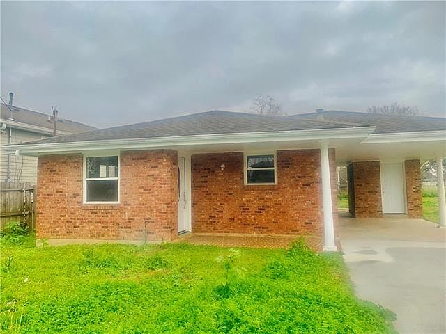 1st image of 4855 Camelia St