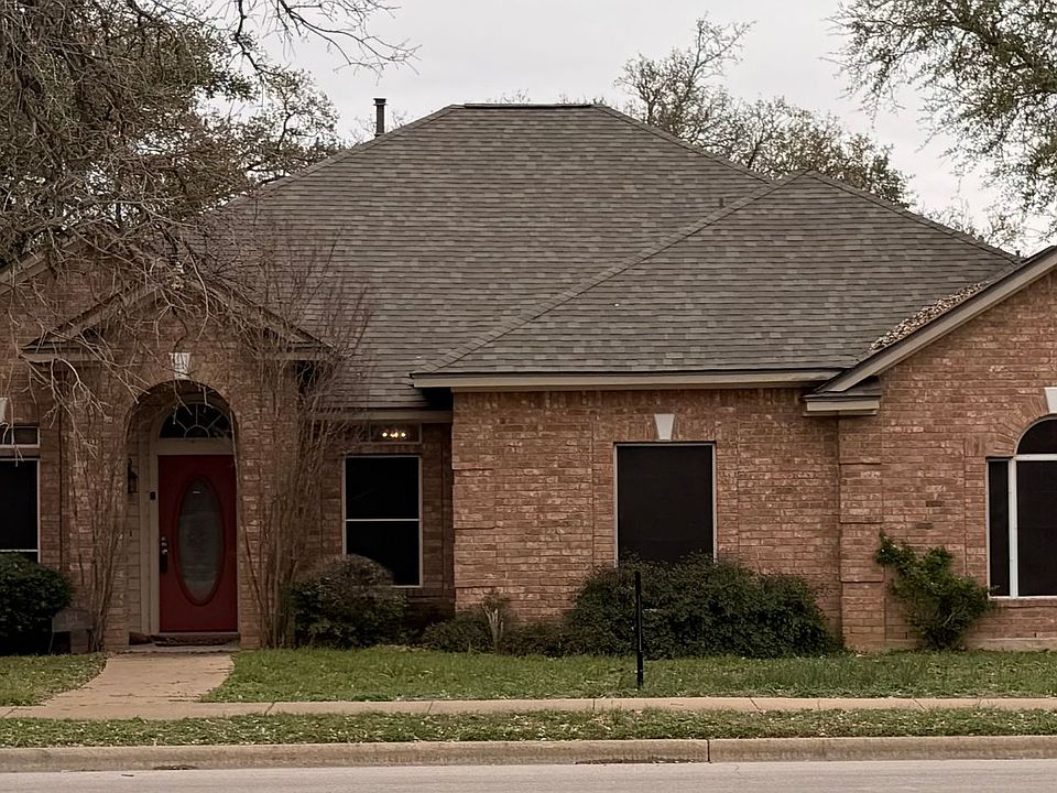 1st image of 504 Oakwood Blvd
