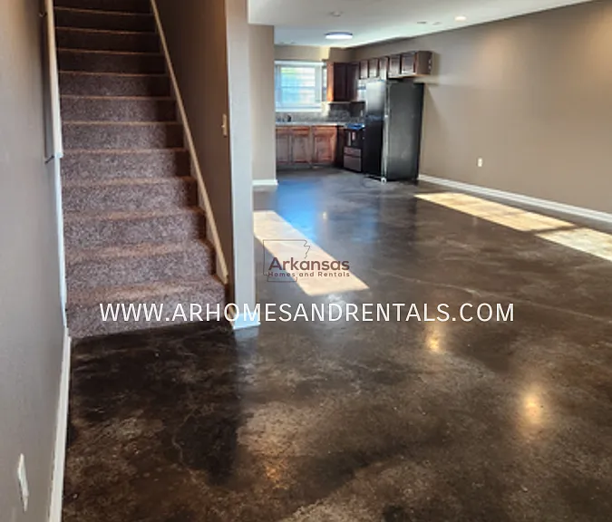2501 Ridgeland Cir #7 — Photo 3
