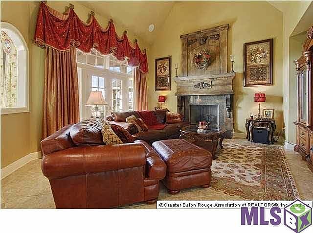 1st image of 2474 N Turnberry Ave
