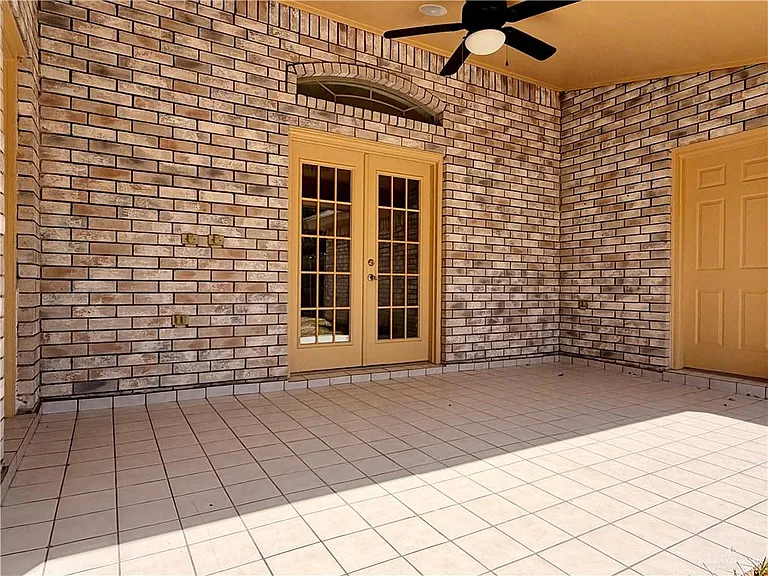 2505 W Sandpiper Ave — Photo 26