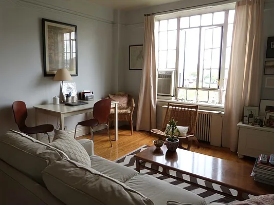 Rented by NY Living Solutions | media 1