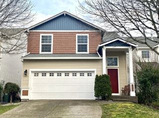 5216 NE Schoeler Cir, Hillsboro, OR 97124