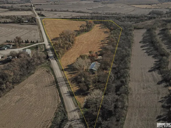 20707 Dutch Hall Rd, Bennington, NE 68007