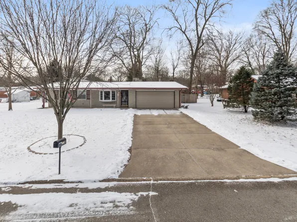 6907 Buick Dr, Indianapolis, IN 46214