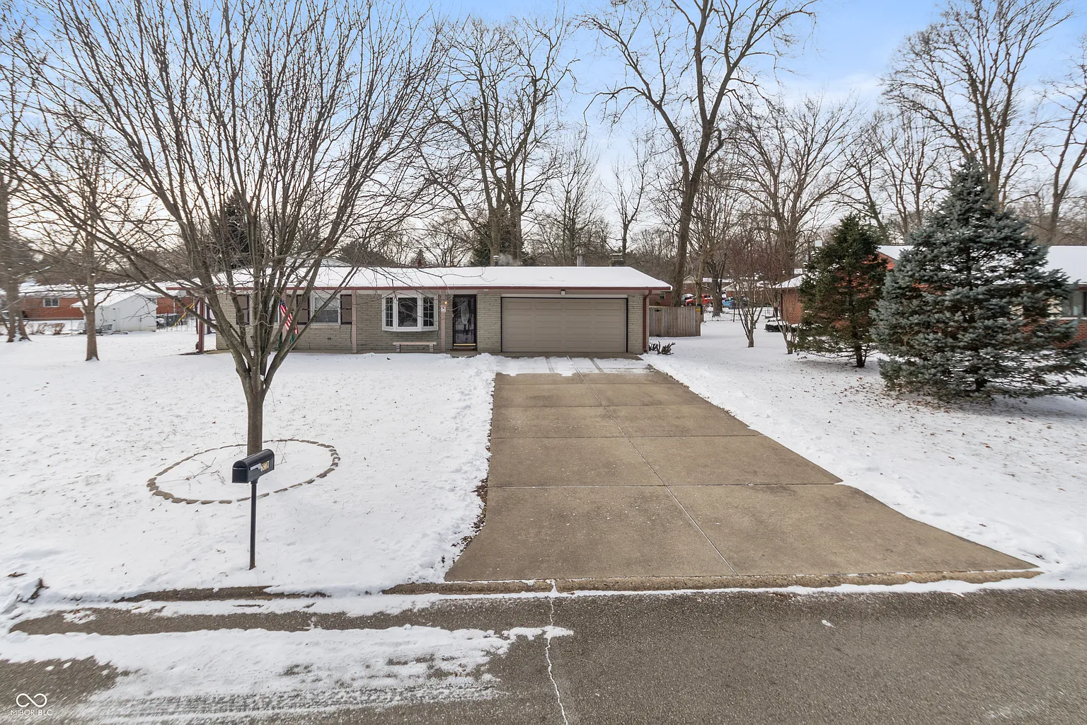 6907 Buick Dr photo 1