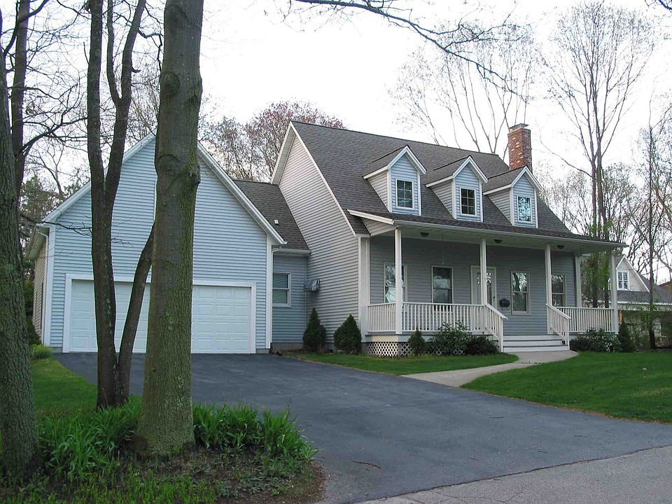 2nd image of 5 Haines Park Rd