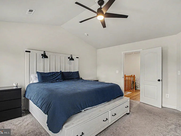 2525 Drake Ln — Photo 17