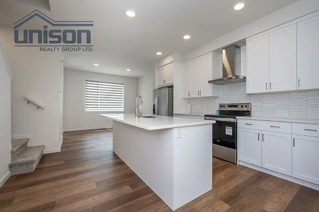 585 Savanna Dr NE — Photo 6