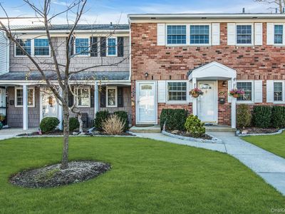 457 Village Drive #457, Hauppauge, NY, 11788