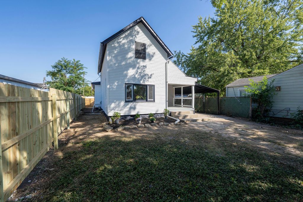 Real estate listing image