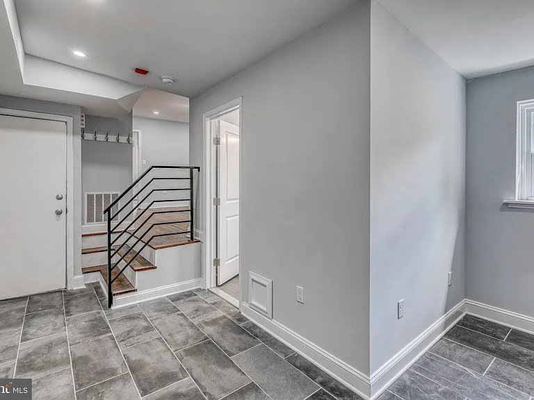 612 N 23rd St #3 — Photo 15