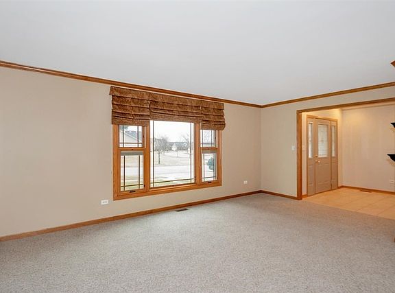 2nd image of 8907 Fairfield Ln