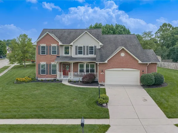 3235 Heritage Trace Dr E, Bellbrook, OH 45305