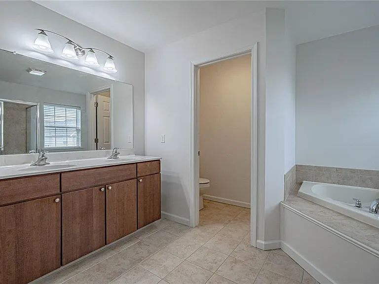 253 Milkweed Dr — Photo 20