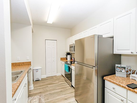 5th image of 23111 Harbour Vista Cir
