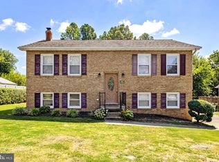 105 Glenoak Ct, Stephens City, VA 22655