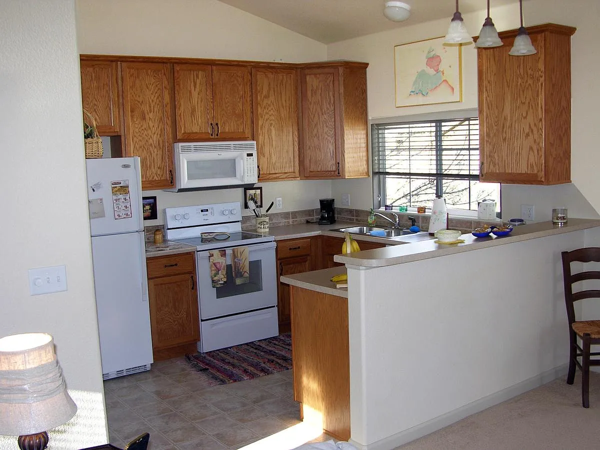 2 bed, 1284 sqft, $1,850 — Photo 2