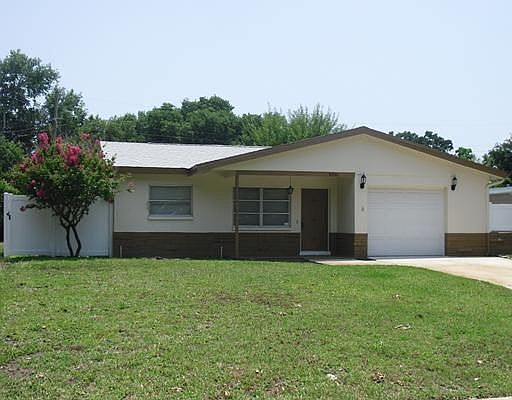 1st image of 8334 42nd Ave N