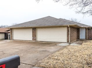 6905 W Cleburne Rd, Fort Worth, TX 76133