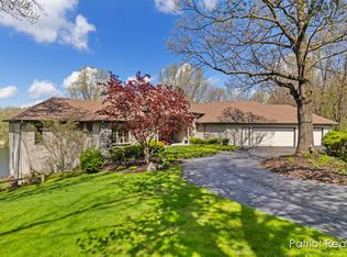 6191 Secluded Lake Ct NE, Rockford, MI 49341