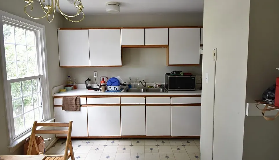 1 bed, 1.5 bath, 1363 sqft, $815 — Photo 2