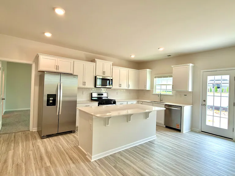 123 Pecan Grove Ln — Photo 21