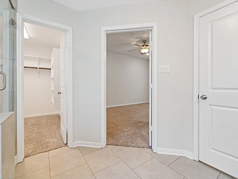 1834 Horatio St — Photo 14