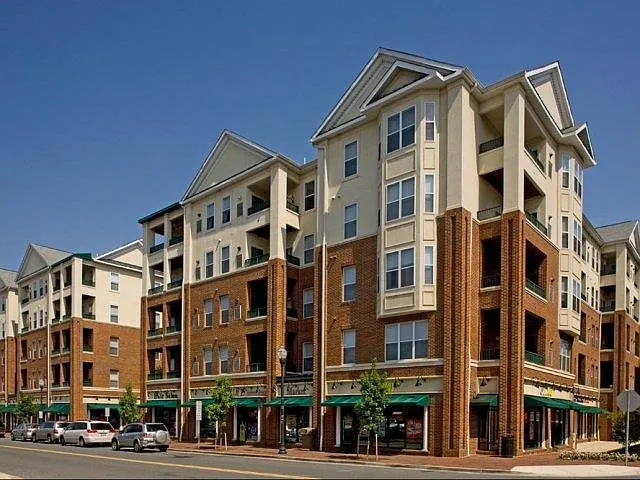 Cedar Court Apartments — Photo 3