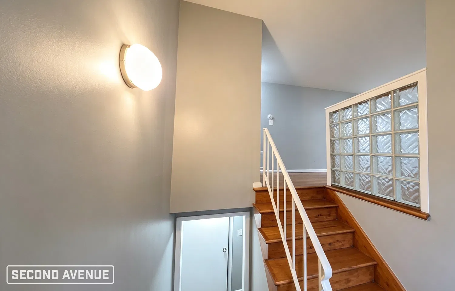 4 bed, 1.5 bath, 1311 sqft, $1,949 — Photo 3