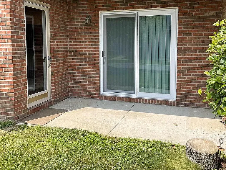 13191 Hazelnut Dr — Photo 5