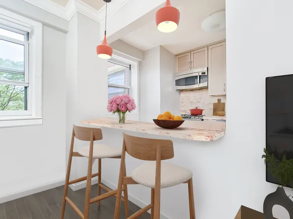 175 Willoughby Street 6K image 3 of 12