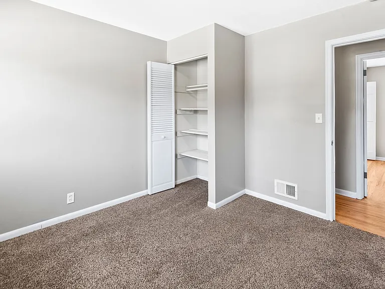 7517 Spring St — Photo 19