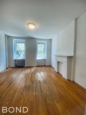 Rented by Bond New York | media 1