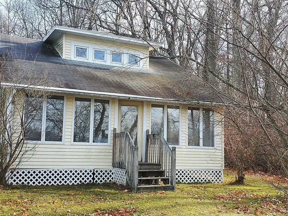 1st image of 3982 Hermitage Pointe Rd