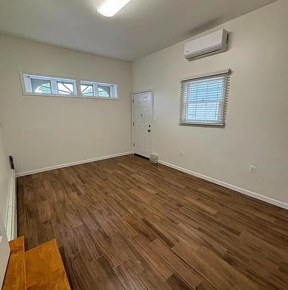 720 Fairview Ave — Photo 7