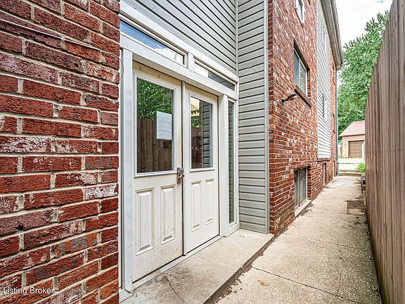 5th image of 2189 Baringer Ave