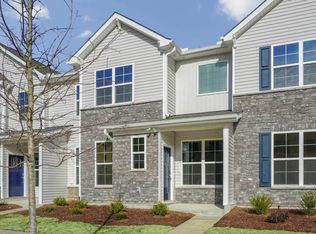 711 Andrade Dr, Fuquay Varina, NC 27526
