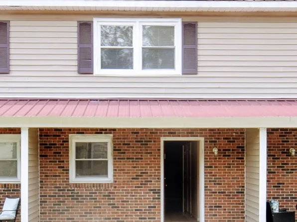 5654A Pope St, Hope Mills, NC 28348