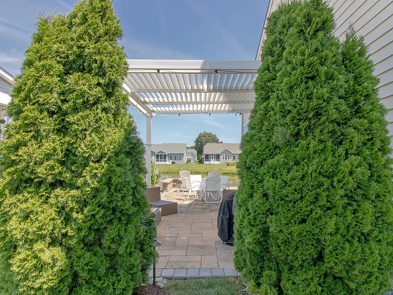 31832 Carmine Dr — Photo 40