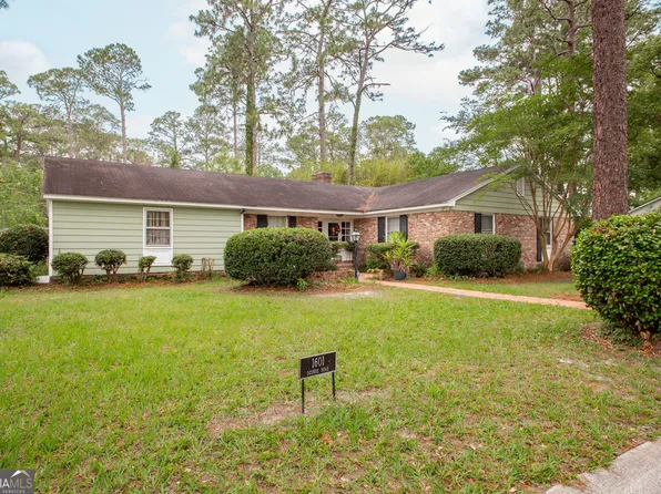 1601 Oconee Rd, Waycross, GA 31501
