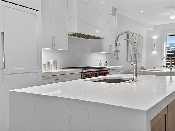 5th image of 561 E Broadway #561
