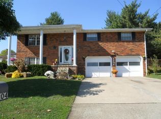 2204 Division St, Parkersburg, WV 26101