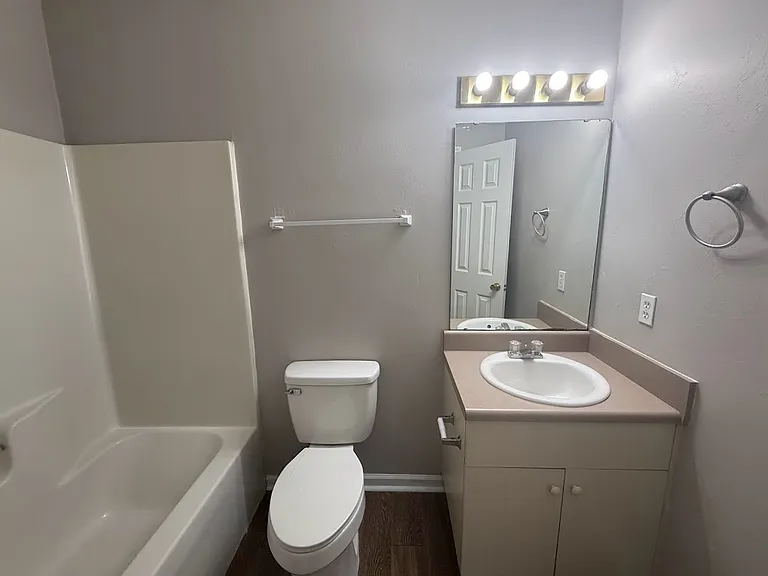 132 Dixie Dr #21 — Photo 6