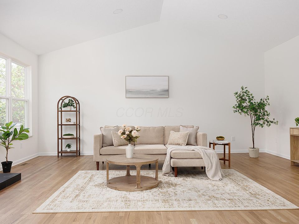 1st image of 6177 Woodsview Way