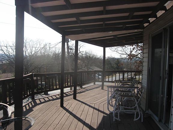 5th image of 189 Capulet Ln