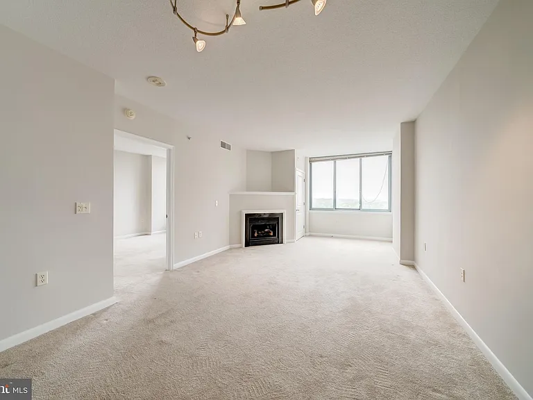 851 N Glebe Rd #1903 — Photo 19