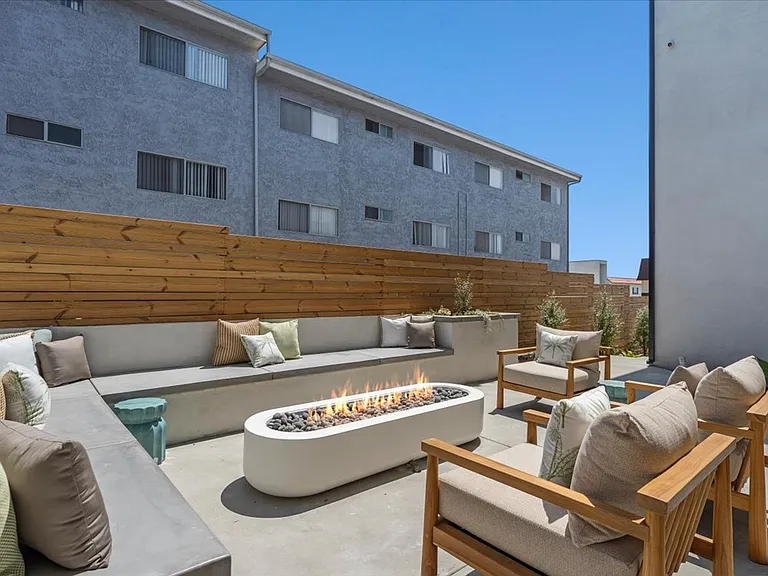 Hermosa 1803 LLC (TIC) — Photo 76