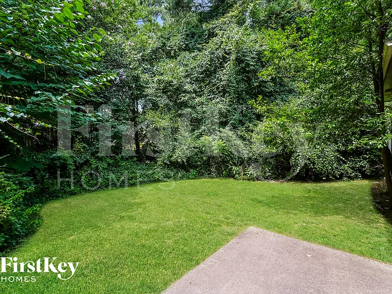 5565 Westberry Ln — Photo 15